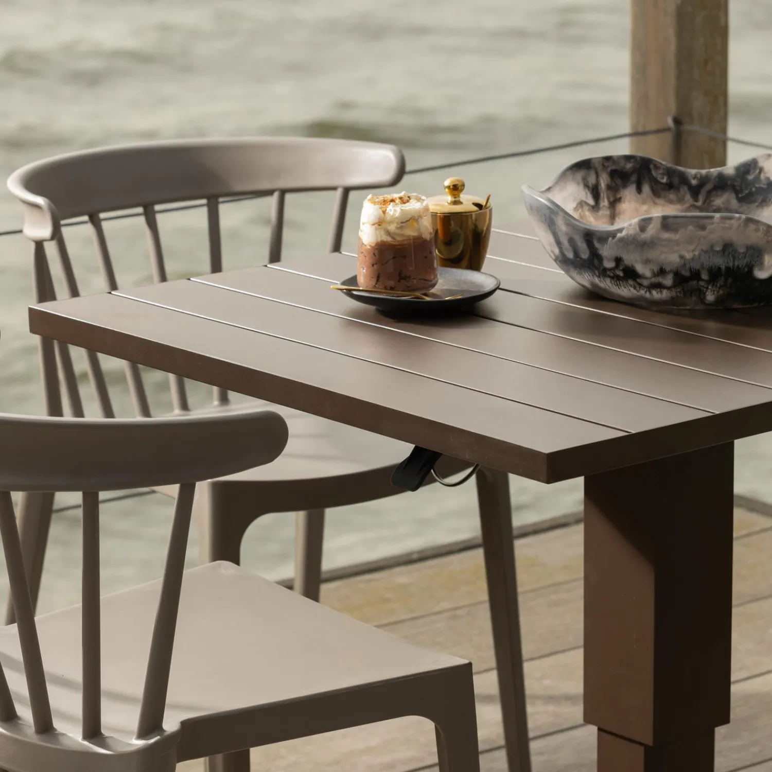 New WOOOD Bliss tuinstoel met spijlen kunststof Taupe