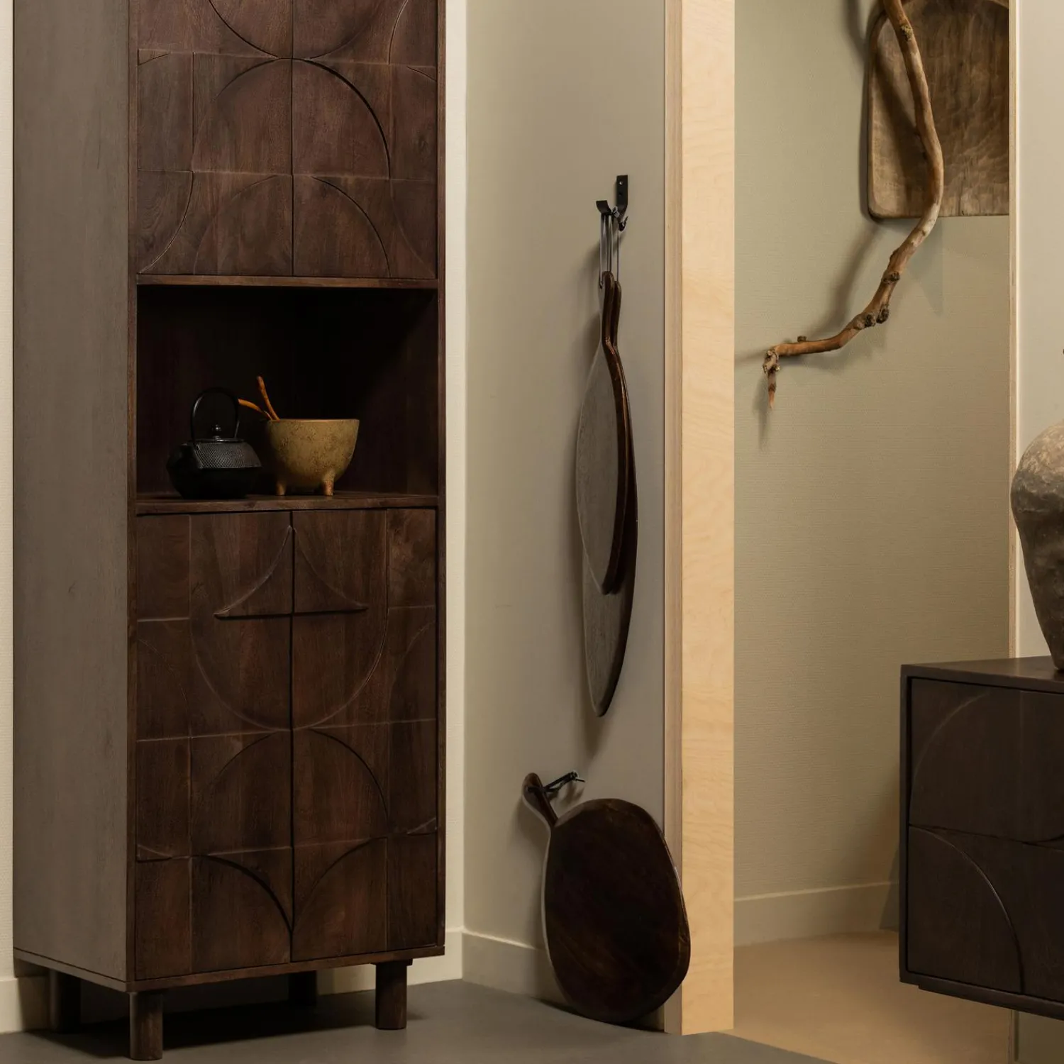 Discount WOOOD Draw 4-deurs opbergkast met open vak mango hout walnoot