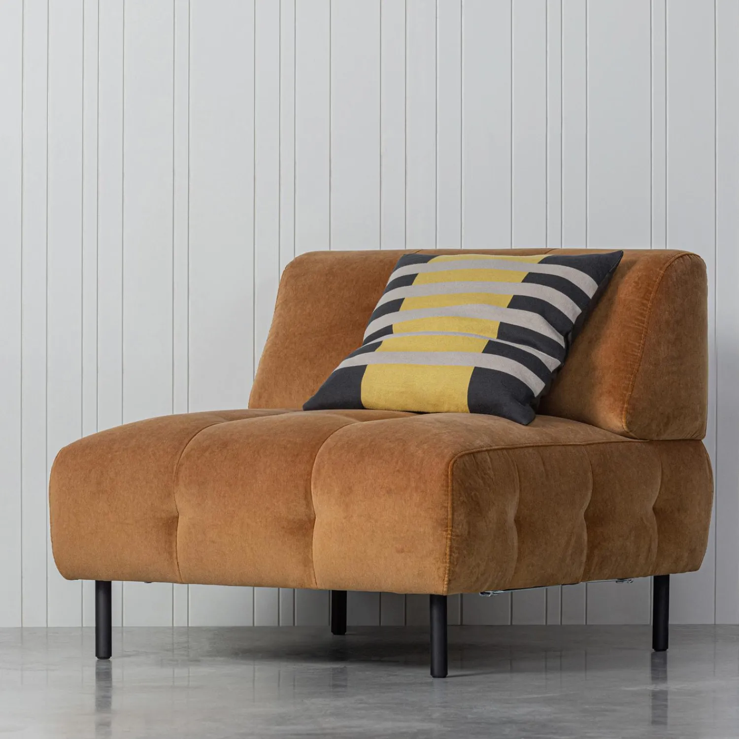 Outlet WOOOD Lloyd fauteuil velvet Kaneel