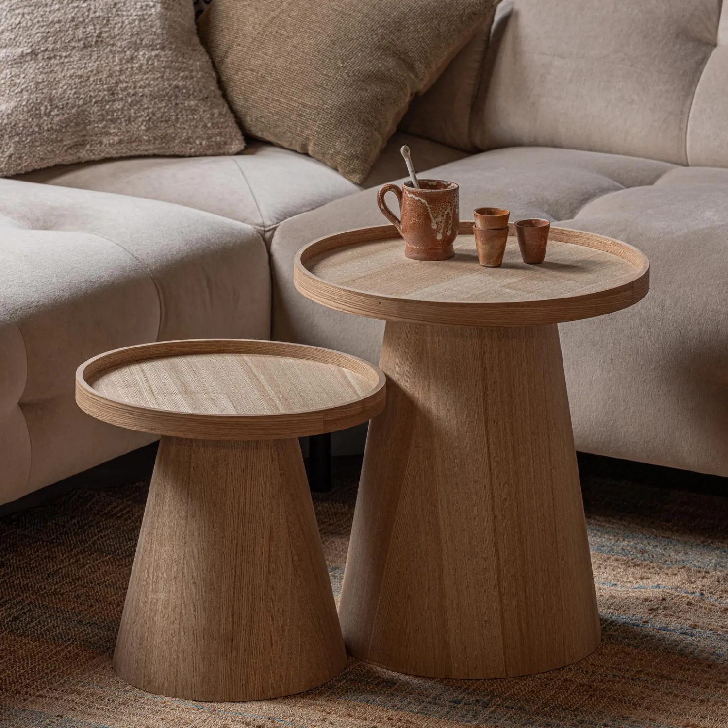 WOOOD Maud bijzettafel conisch hout naturel 38xø39 cm
