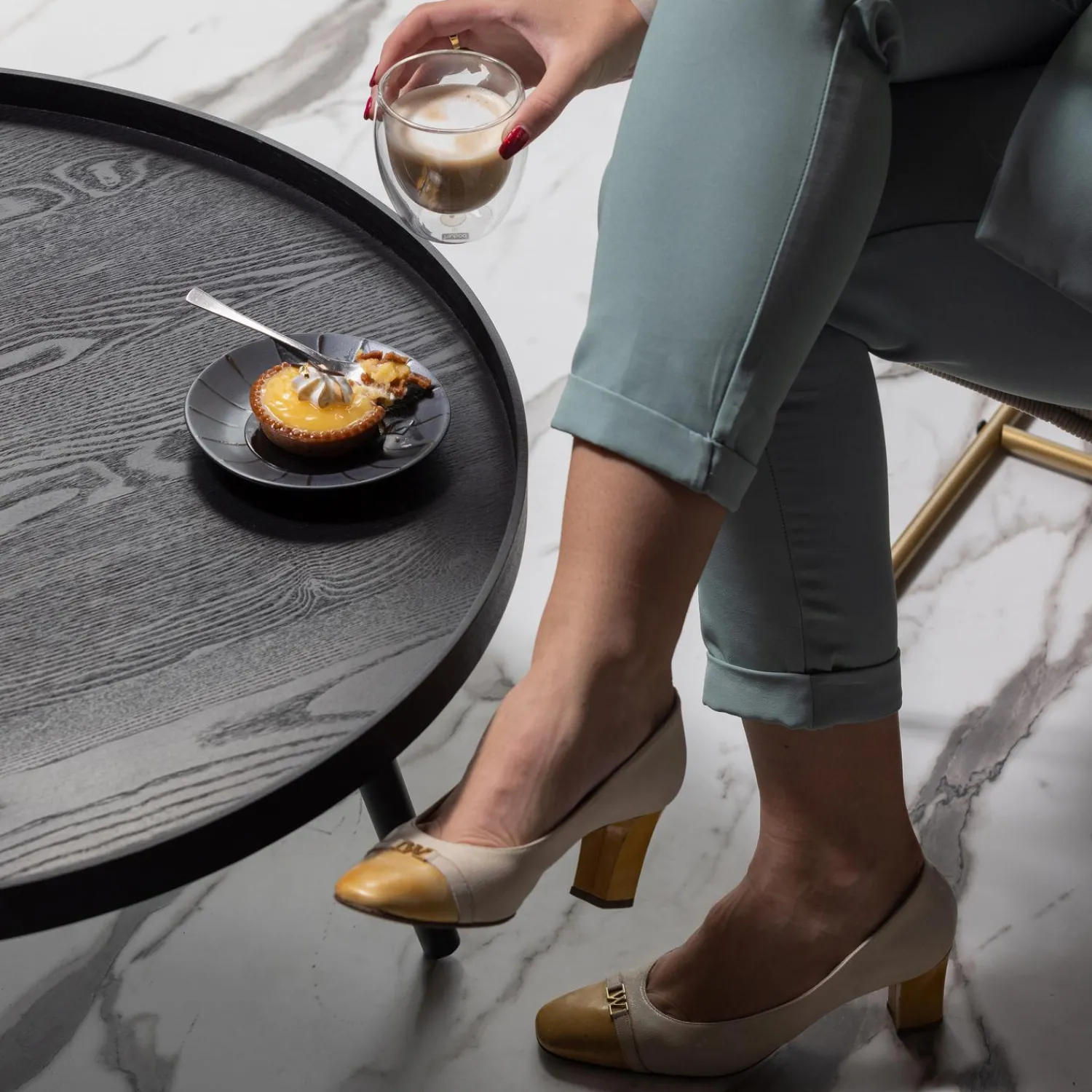 Clearance WOOOD Mesa bijzettafel XL hout 39xø78 Zwart