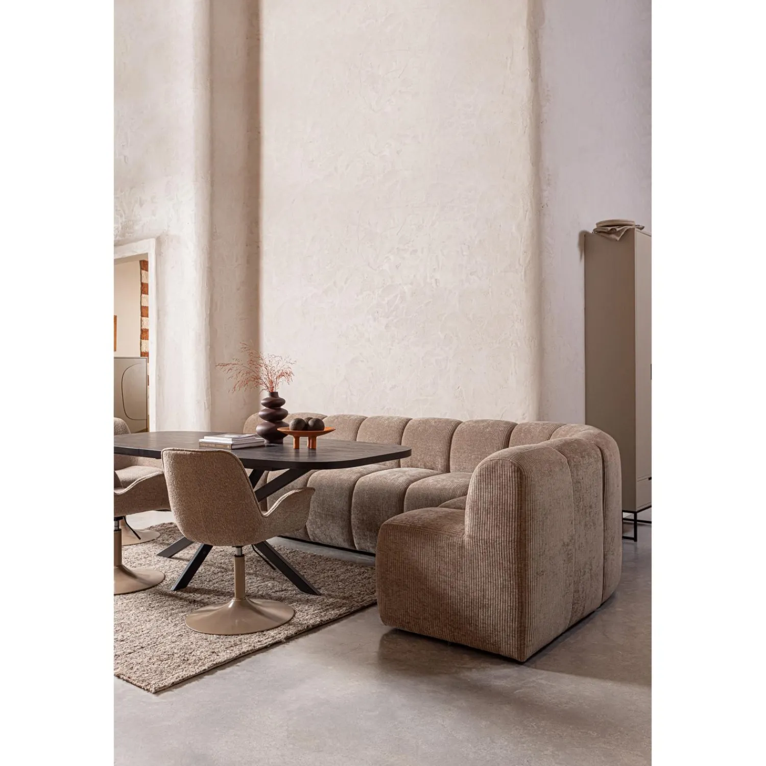 Clearance WOOOD Mojo eetbankje 84 cm met rugleuning ribstof donker zand Donkerzand