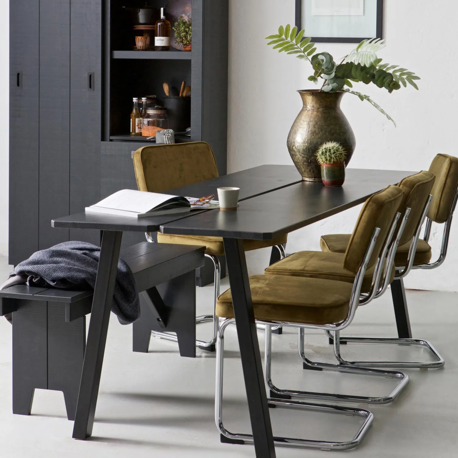 Outlet WOOOD Slide kast Barn bezaagd mat Zwart