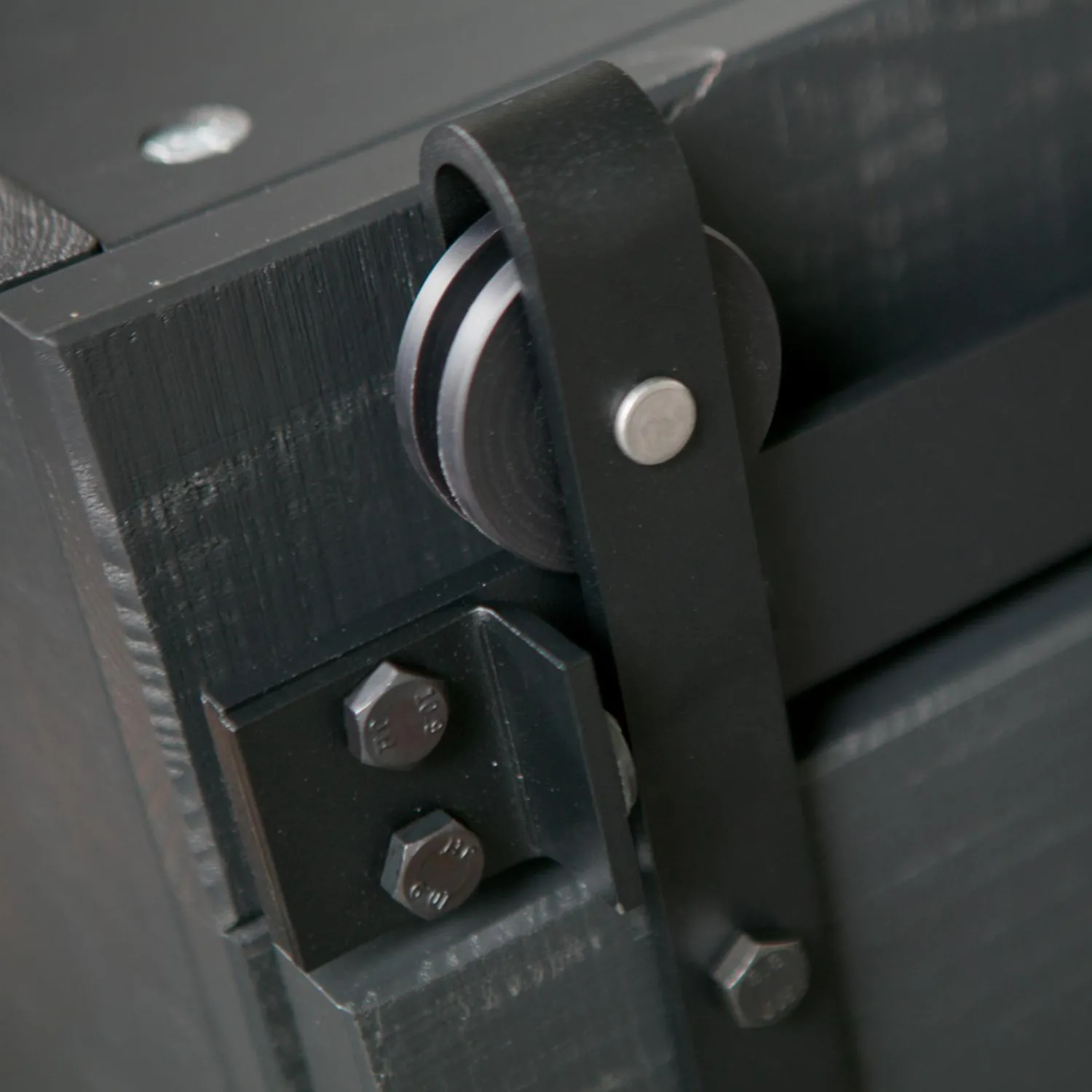Outlet WOOOD Slide kast Barn bezaagd mat Zwart